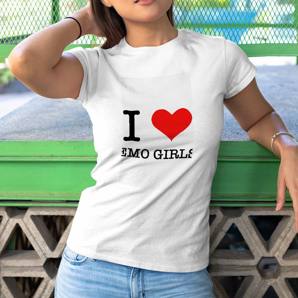I Heart Emo Girls Tee I Love Emo Girls T-shirt I Heart 